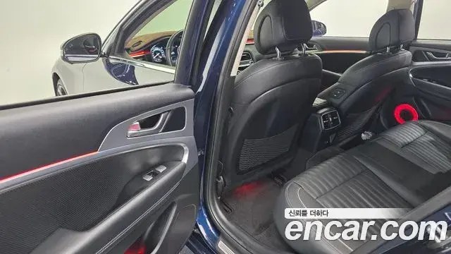 Genesis G70 2021 — Şəkil 12/34