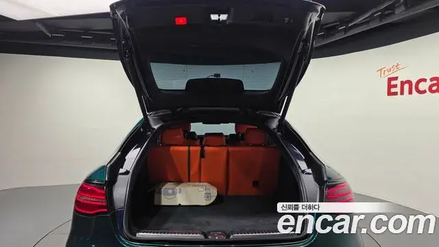Mercedes-Benz GLC-Class 2019 — Şəkil 7/20