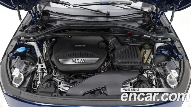 BMW 1 Series 2021 — Photo 19/20