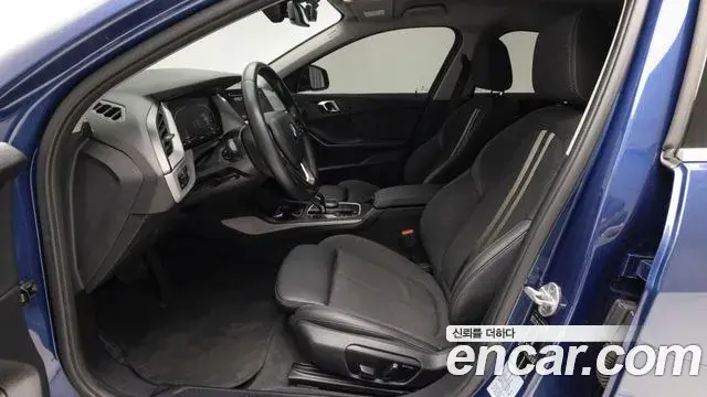 BMW 1 Series 2021 — Photo 10/20