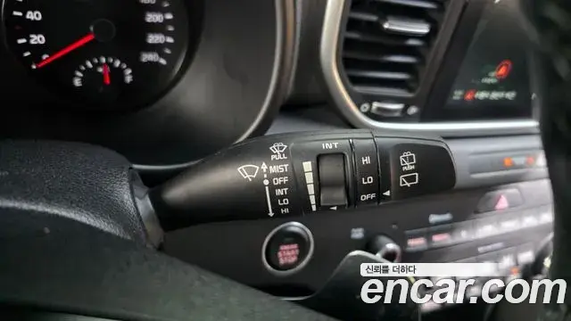 Kia Sportage The Bold 2021 — Photo 11/34