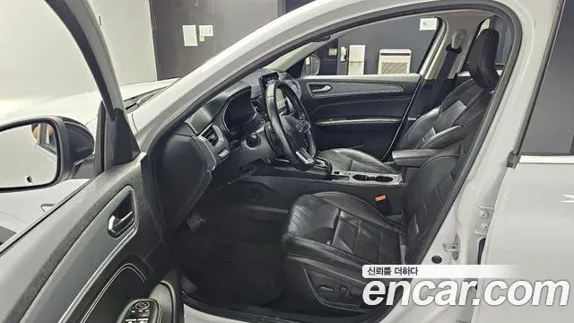 Renault Samsung XM3 2022 — ფოტო 26/34