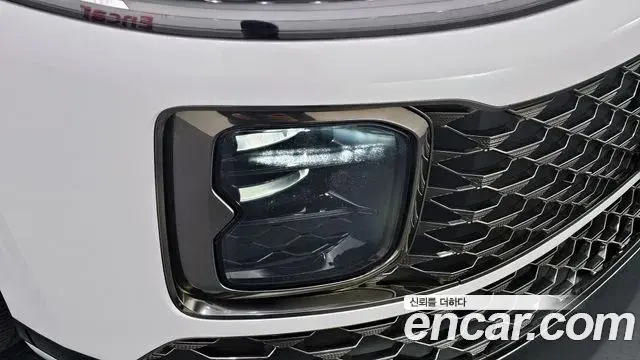 Hyundai Grandeur Hybrid 2023 — Photo 23/30