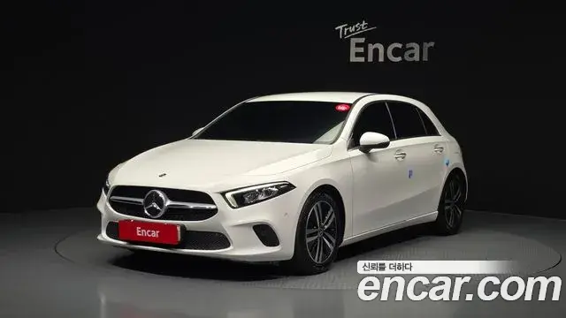 Mercedes-Benz A-Class 2021 — ფოტო 7/30