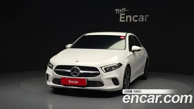 Mercedes-Benz A-Class 2021 — ფოტო 23/30