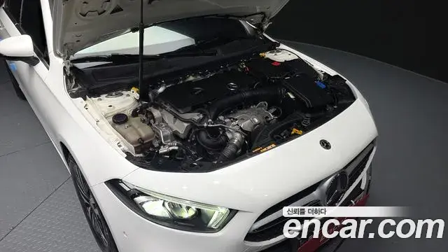 Mercedes-Benz A-Class 2021 — ფოტო 20/30