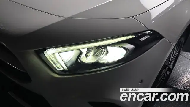 Mercedes-Benz A-Class 2021 — ფოტო 17/30