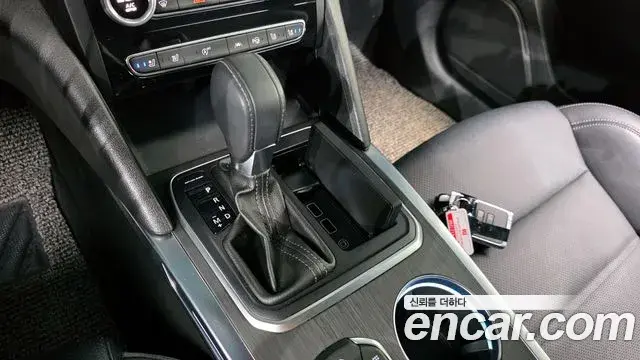 Renault Samsung SM6 2024 — Şəkil 10/33