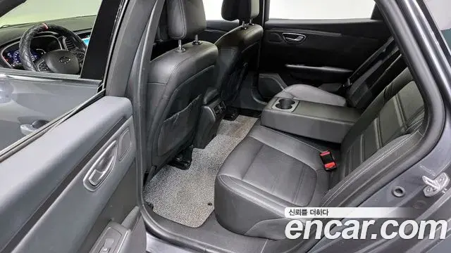 Renault Samsung SM6 2024 — Şəkil 20/33