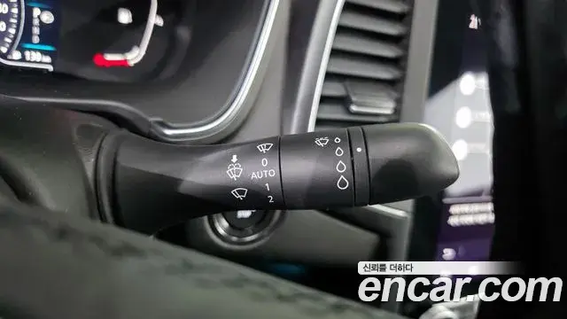 Renault Samsung SM6 2024 — Şəkil 18/33
