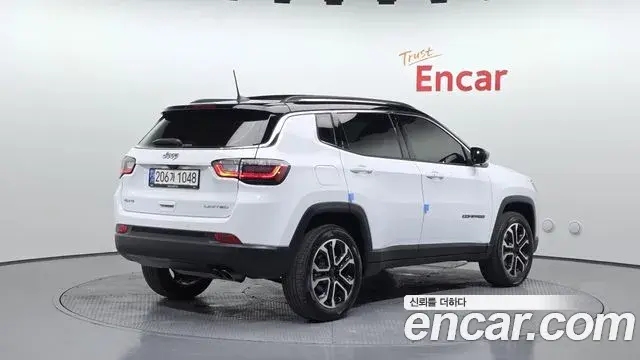 Jeep Compass 2022 — Şəkil 1/32
