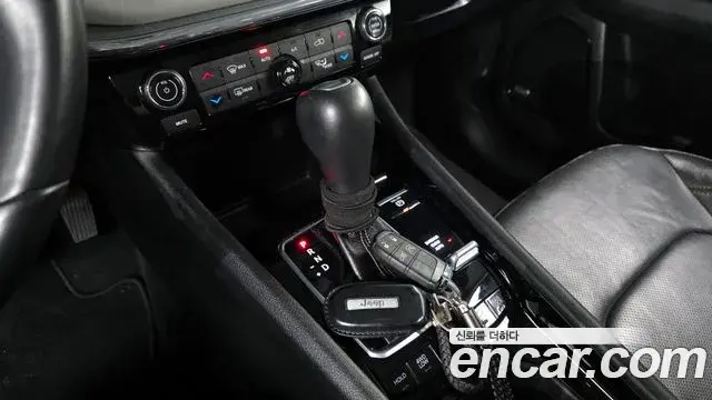 Jeep Compass 2022 — Şəkil 10/32