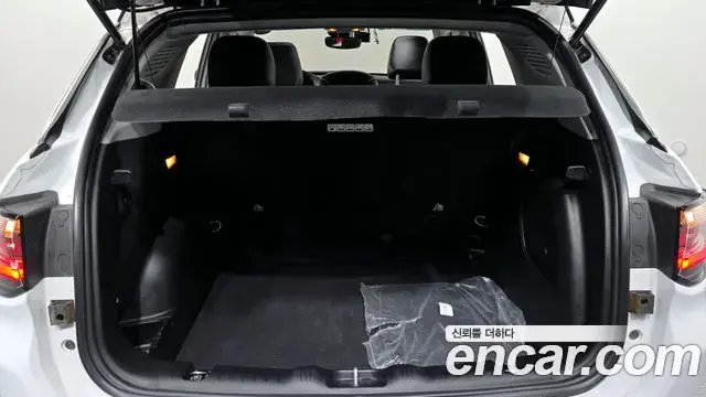 Jeep Compass 2022 — Şəkil 31/32