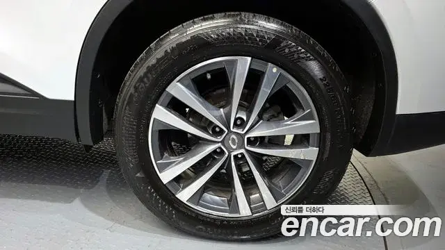 Renault Samsung QM6 2020 — ფოტო 27/31