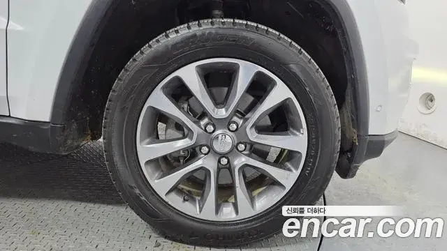 Jeep Grand Cherokee 2018 — Photo 30/32