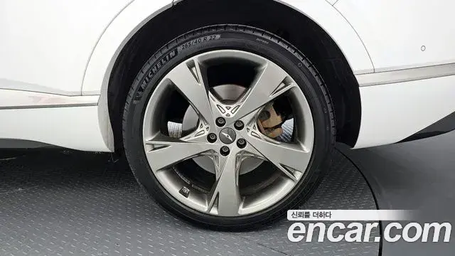 Genesis GV80 2021 — Photo 26/37