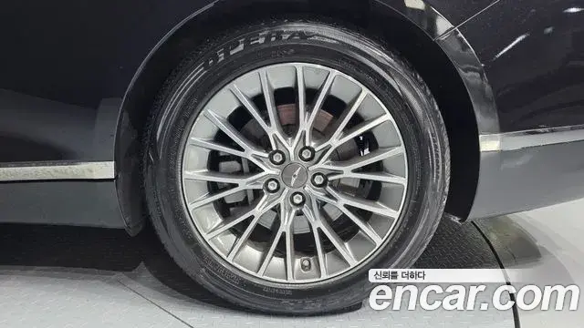 Genesis G80 2021 — Şəkil 17/32