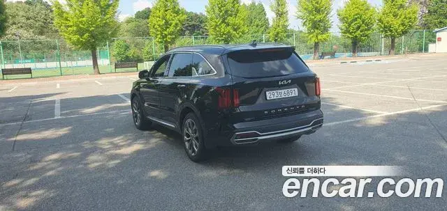 Kia Sorento 2021 — Şəkil 18/20