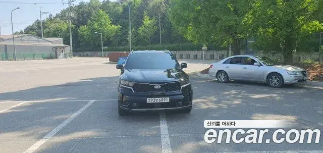Kia Sorento 2021 — Şəkil 14/20