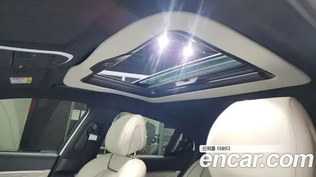 Genesis G70 2021 — ფოტო 30/40
