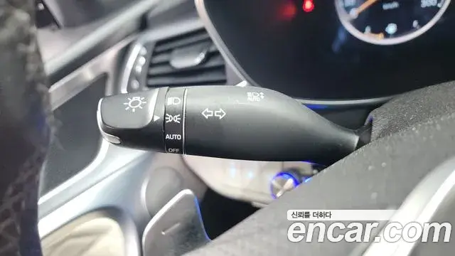 Genesis G70 2021 — ფოტო 20/40