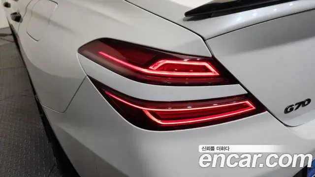 Genesis G70 2021 — ფოტო 26/40