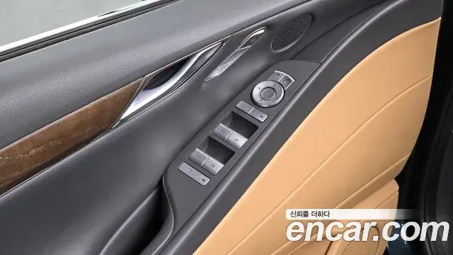 Genesis Electrified G80 2022 — Фото 16/20