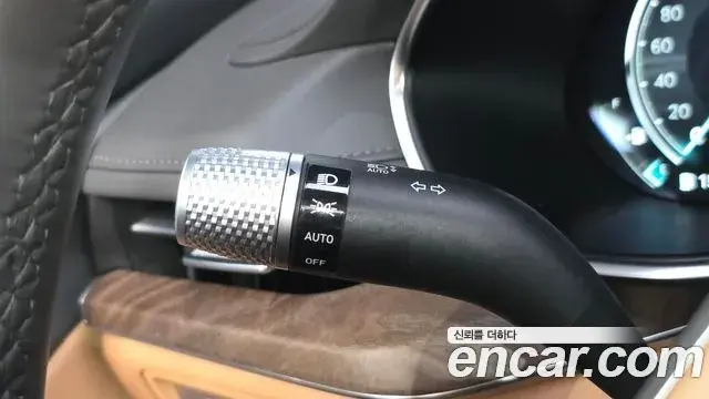 Genesis G80 2022 — Photo 21/34