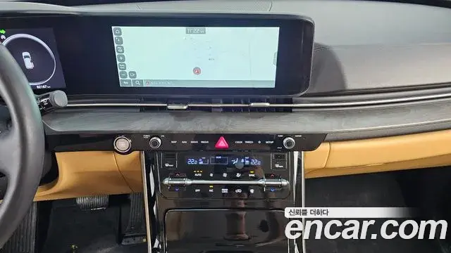 Kia Carnival 2022 — Şəkil 19/33
