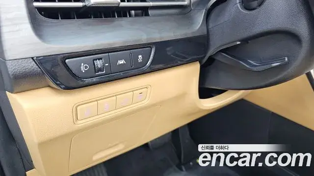 Kia Carnival 2022 — Şəkil 8/33