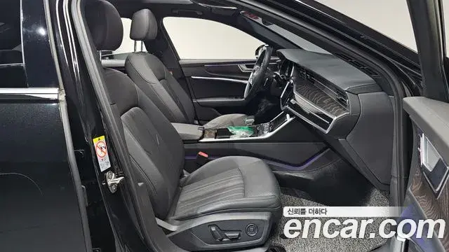Audi A6 2021 — ფოტო 5/35