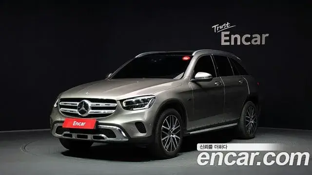 Mercedes-Benz GLC-Class 2020 — Şəkil 16/20