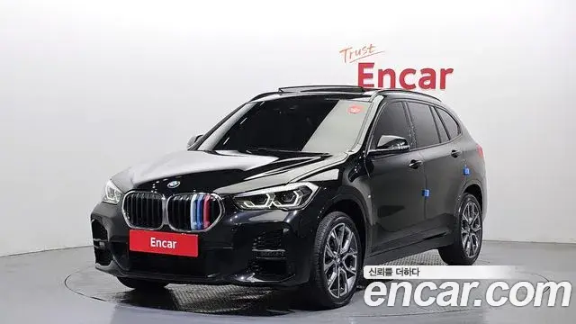 BMW X1 2022 — ფოტო 31/32