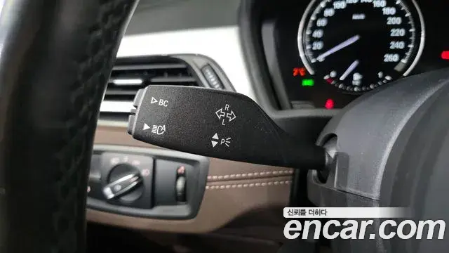 BMW X1 2022 — ფოტო 24/32