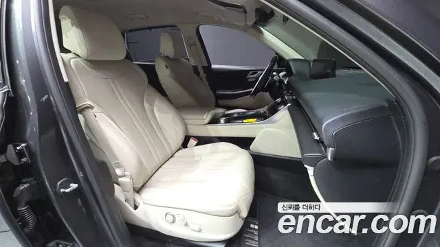 Genesis GV80 2021 — ფოტო 12/30