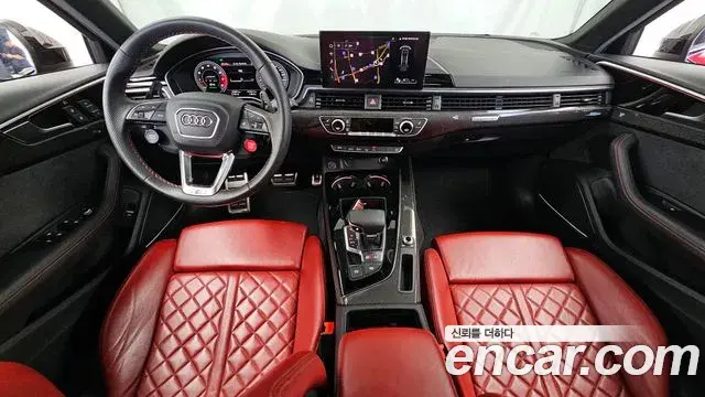 Audi S4 2023 — Şəkil 30/33