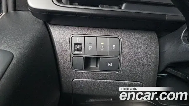 Hyundai Staria 2022 — Photo 13/20
