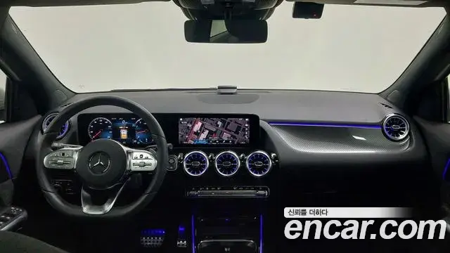 Mercedes-Benz GLA-Class 2023 — ფოტო 6/20