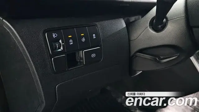 Hyundai Staria 2025 — Фото 14/20