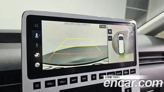 Hyundai Staria 2025 — Фото 15/20