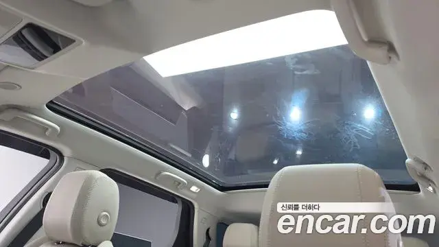 Land Rover Discovery Sport 2025 — ფოტო 9/36