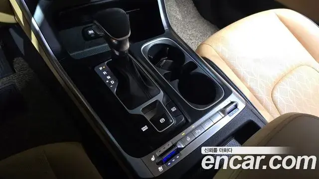 Kia Carnival 2023 — Фото 9/20