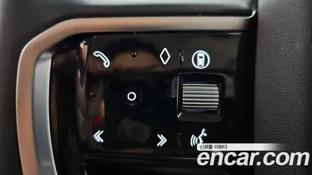 Land Rover Discovery Sport 2025 — ფოტო 16/39