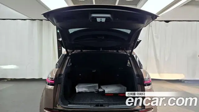 Land Rover Range Rover Evoque 2025 — ფოტო 6/32