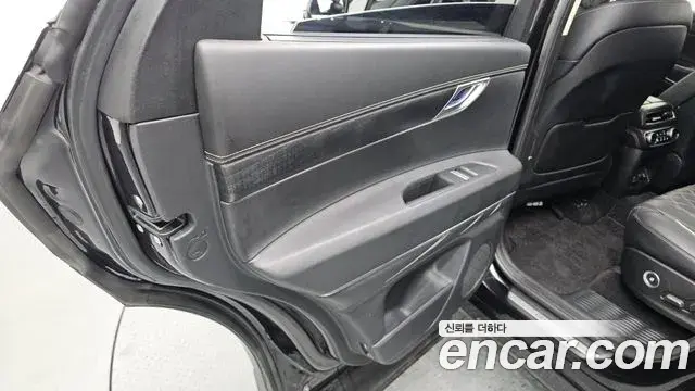 Genesis GV80 2022 — Şəkil 32/32