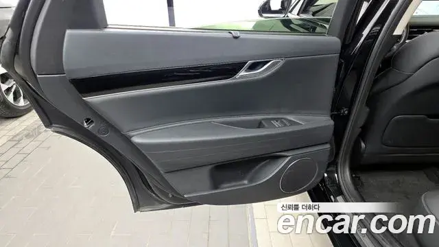 Genesis G80 2022 — Şəkil 10/33