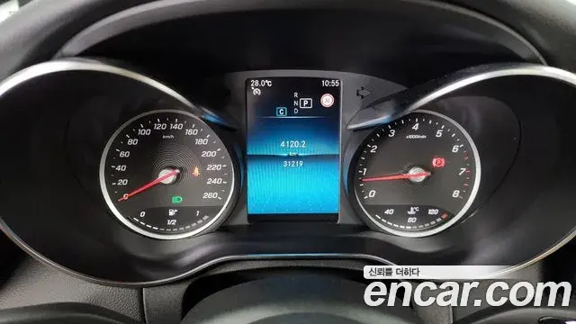 Mercedes-Benz C-Class 2020 — Фото 8/20