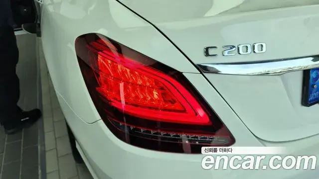 Mercedes-Benz C-Class 2020 — ფოტო 22/30