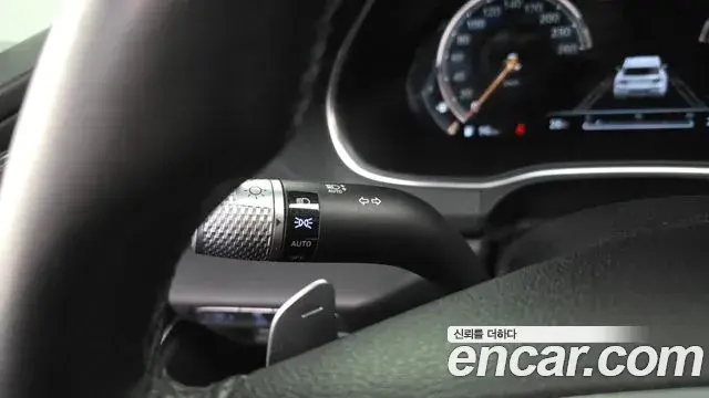 Genesis GV80 2020 — Photo 19/34