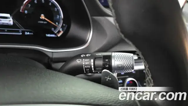 Genesis GV80 2020 — Photo 23/34